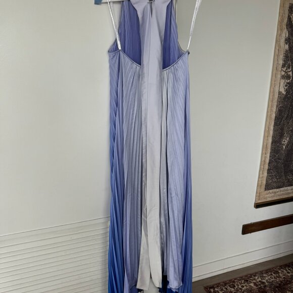 L'IDEE les éléments opera pleated asymmetric gown - Ocean Blue | Size: Small, 4 - Picture 13 of 14